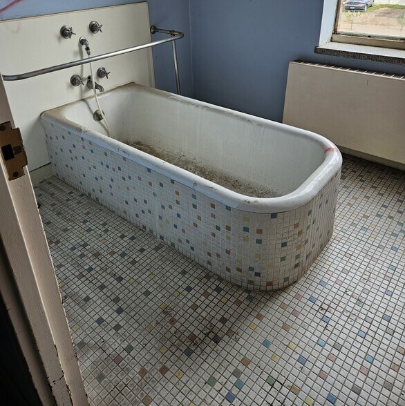 More Photos Of 1109 6th Ave N, Great Falls Assisted Living For Sale