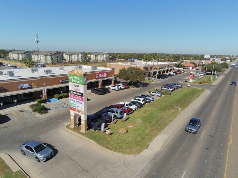 Primary Photo Of 5110 McPherson Rd, Laredo Storefront For Lease