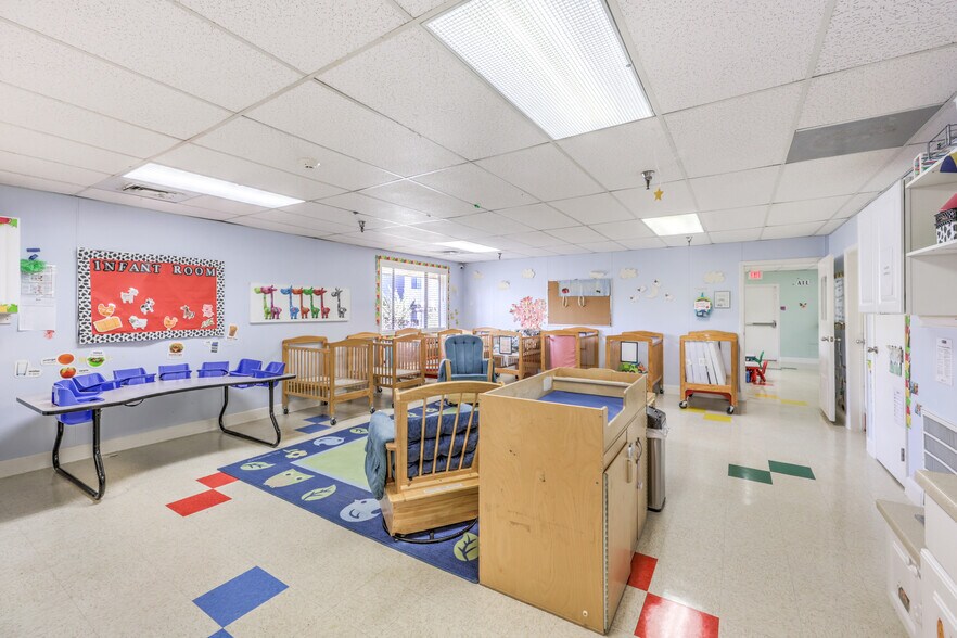 More Photos Of 2560 N Green Valley Pky, Henderson Daycare Center For Sale