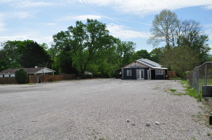 More Photos Of 7250 Rutledge Pike, Knoxville Land For Sale