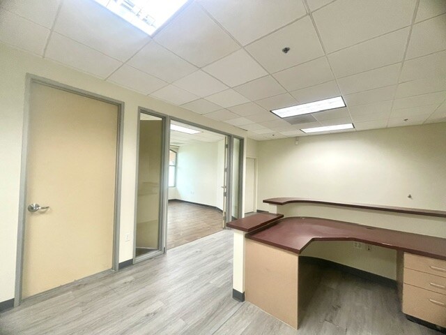More Photos Of 3333 Concours, Ontario Office For Sale