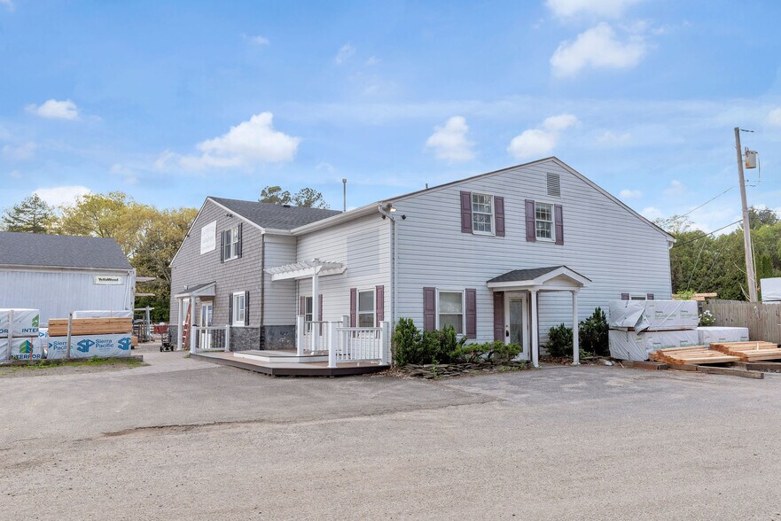 More Photos Of 484 Monmouth Rd, Millstone Township Showroom For Sale