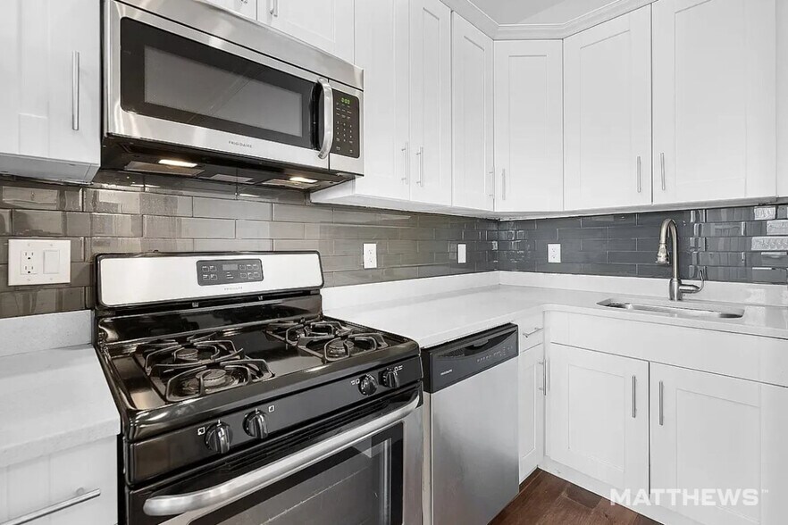 More Photos Of 792 Hart St, Brooklyn Apartments For Sale