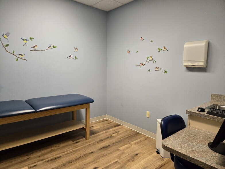 More Photos Of 176 Health Care Ln, Martinsburg Office For Sale