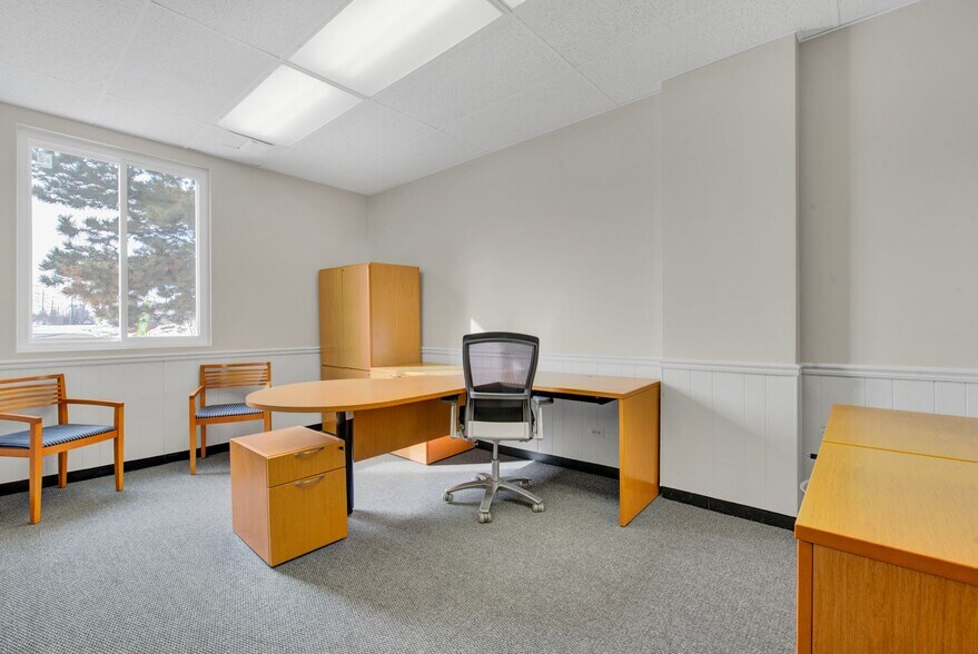 More Photos Of 999 N Main St, Glen Ellyn Office For Lease