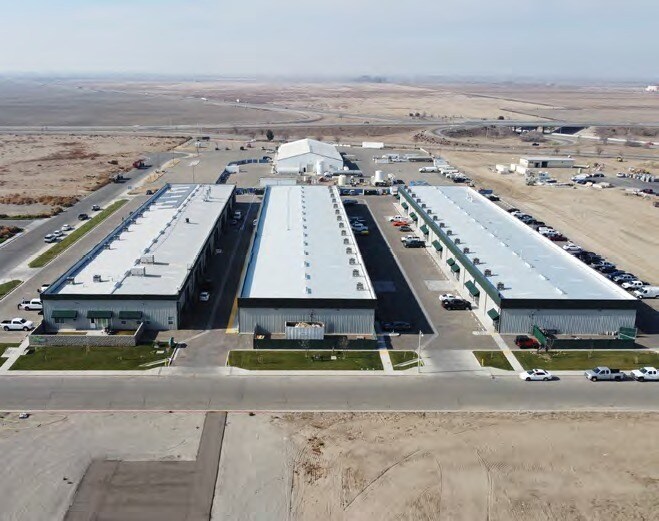 More Photos Of 1500 Enterprise Dr, Lemoore Warehouse For Sale