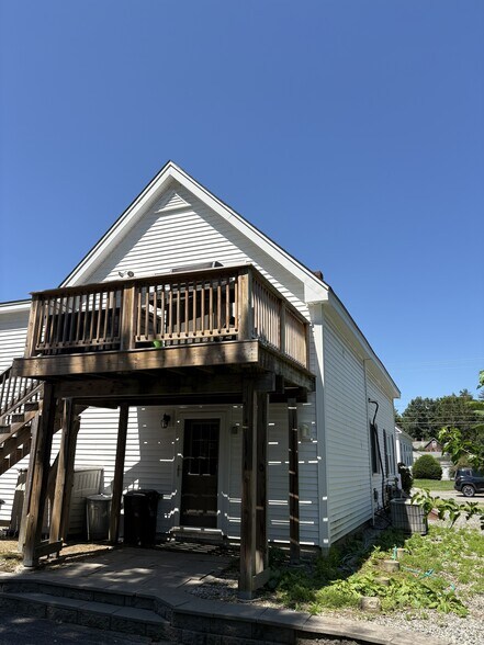 More Photos Of 589 Daniel Webster Hwy, Merrimack Office Residential For Sale