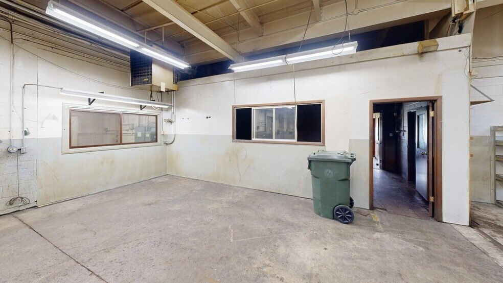 More Photos Of 261 Main St, North Tonawanda Manufacturing For Lease