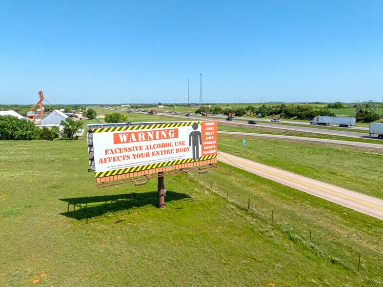 More Photos Of 3062 Interstate 40 S Service Road, Hydro Land For Sale