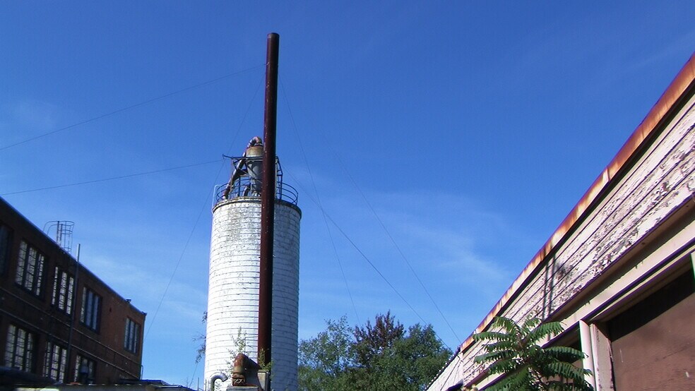 More Photos Of 36 Railroad Ave, Frewsburg Manufacturing For Lease