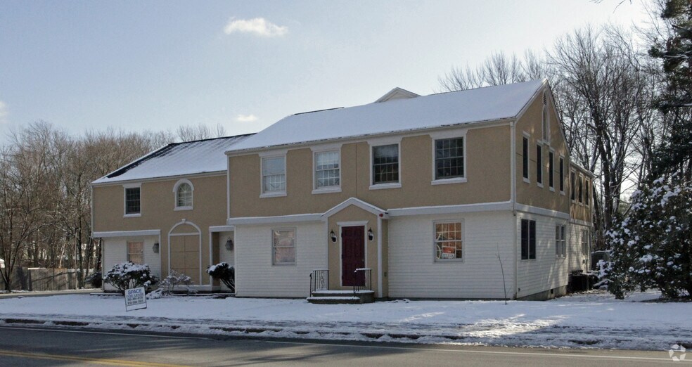 More Photos Of 182 Main St, Salem Office For Lease