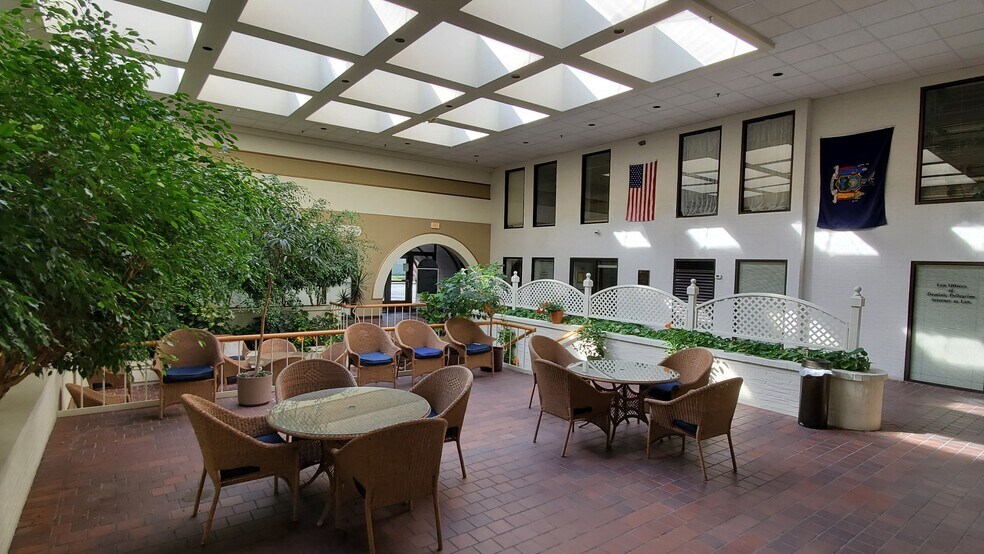 More Photos Of 144 Exchange Blvd, Rochester Office For Lease