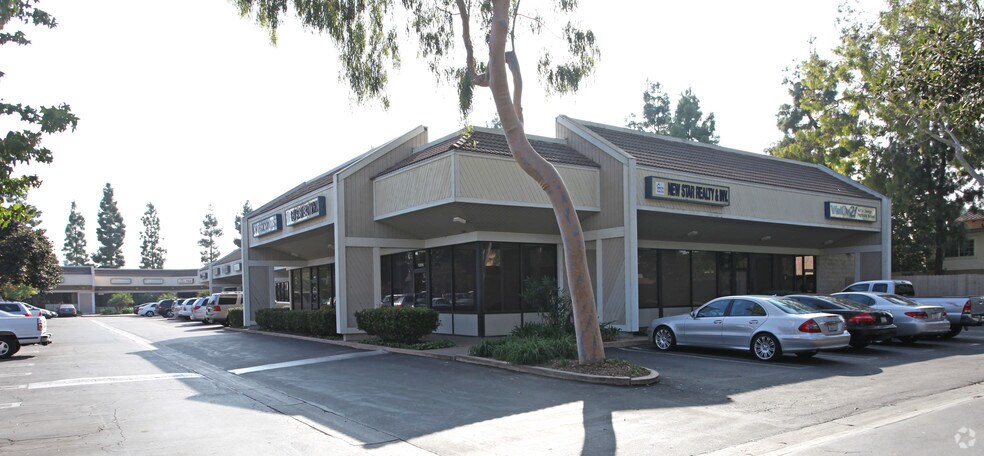 More Photos Of Bloomfield @ Bloomfield & South St., Cerritos Unknown For Lease