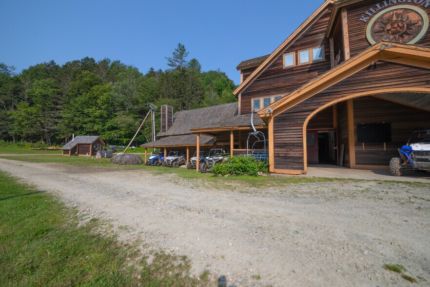 More Photos Of 170 Vermont Route 100, Bridgewater Corners Sports And Entertainment For Sale