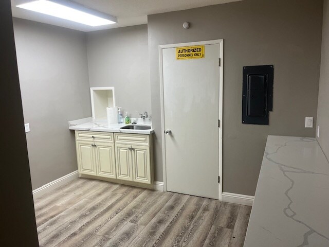 More Photos Of 175 W La Verne Ave, Pomona Medical For Lease