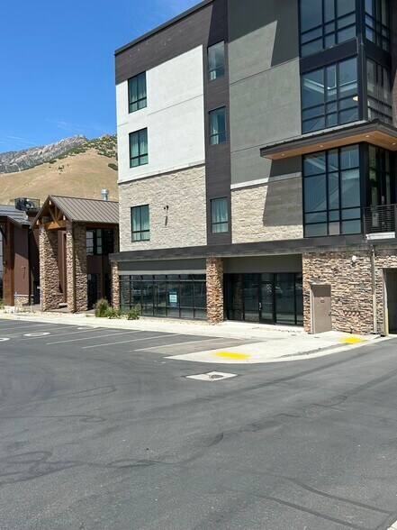 Primary Photo Of 7333 S Canyon Center Pky, Cottonwood Heights Freestanding For Lease
