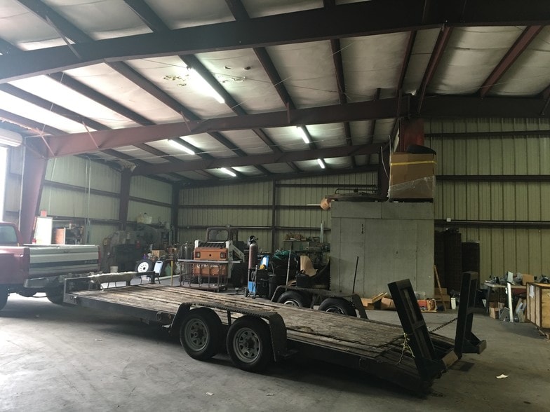 More Photos Of 6895 State Road 60 W, Mulberry Warehouse For Lease