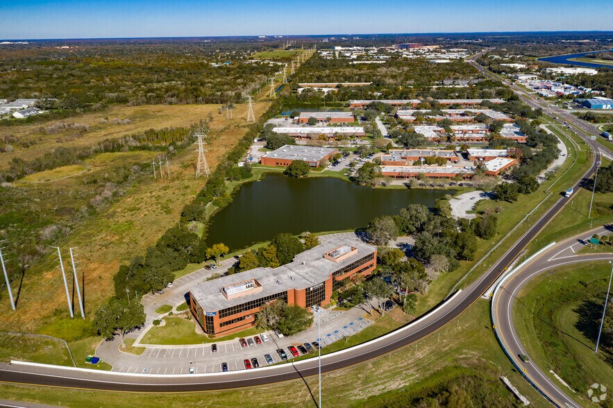 More Photos Of 5650 Breckenridge Park Dr, Tampa Office For Lease