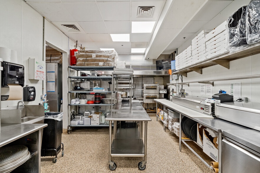 More Photos Of 27267 Perdido Beach Blvd, Orange Beach Office Residential For Lease