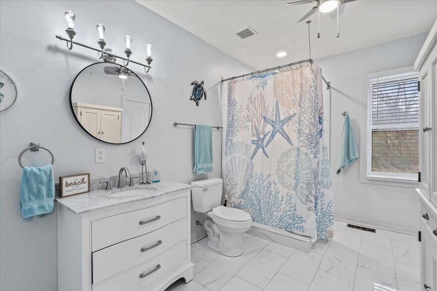 More Photos Of 9142 Railroad Ave, Olive Branch Office Residential For Sale