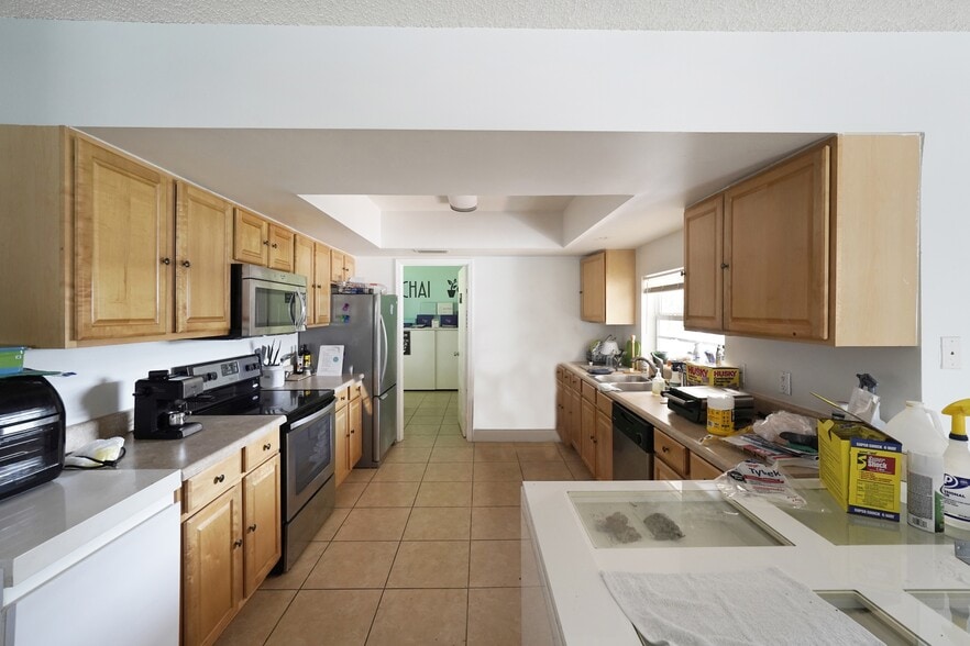 More Photos Of 23100 SW 192nd Ave, Miami Specialty For Sale