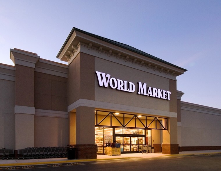 More Photos Of 3608-3690 Marketplace Blvd, East Point Unknown For Lease