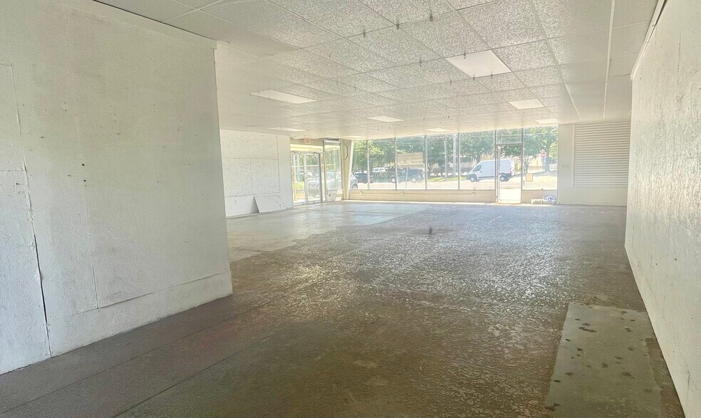More Photos Of 5589 Lake Howell Rd, Winter Park Land For Lease