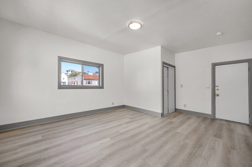 More Photos Of 123 S Westmoreland Ave, Los Angeles Apartments For Sale