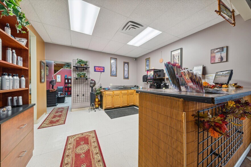More Photos Of 3940 Pennsylvania 257, Seneca General Retail For Sale