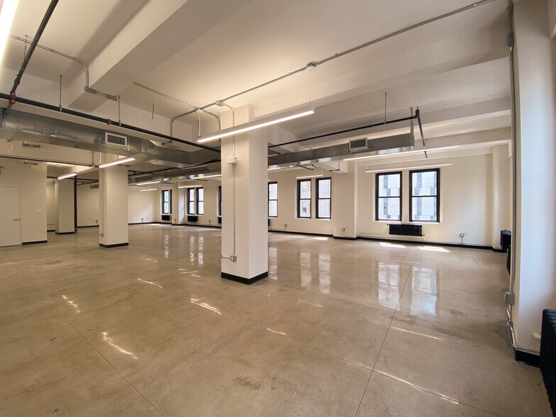 More Photos Of 111 John St, New York Office For Lease