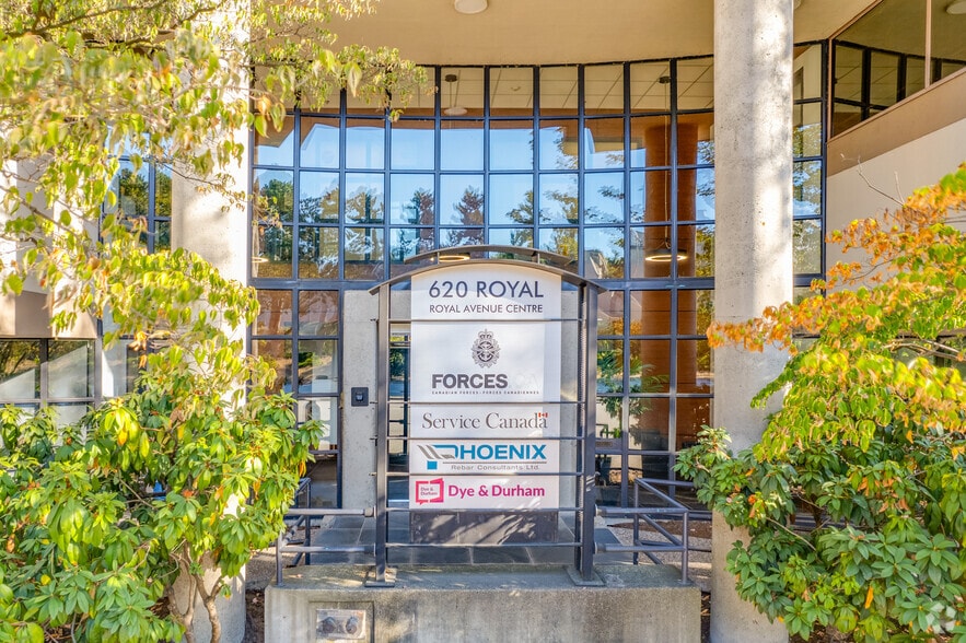 More Photos Of 620 Royal Ave, New Westminster Office For Lease
