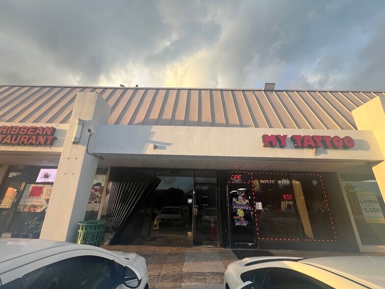 More Photos Of 6105-6117 Hollywood Blvd, Hollywood Unknown For Lease