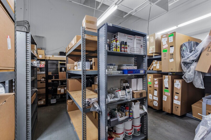 More Photos Of 5385 N I 55 St, Jackson Auto Dealership For Sale