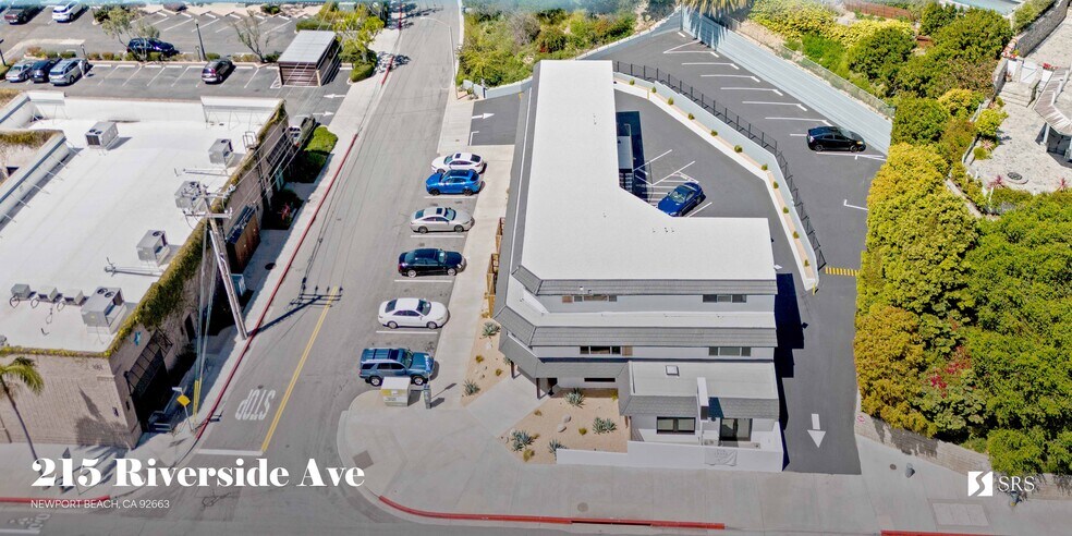 More Photos Of 215 Riverside Ave, Newport Beach Loft Creative Space For Lease