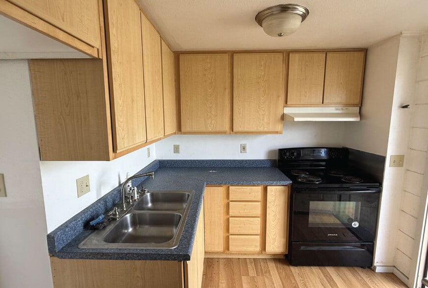 More Photos Of 2205 Highway 99, Cottage Grove Industrial For Sale