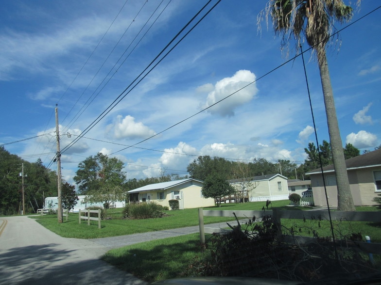 More Photos Of 6035 Norton Rd, Lakeland Manufactured Housing Mobile Home Park For Sale