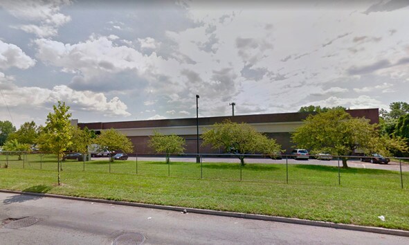 More Photos Of 111 Maltese Dr, Totowa Truck Terminal For Lease