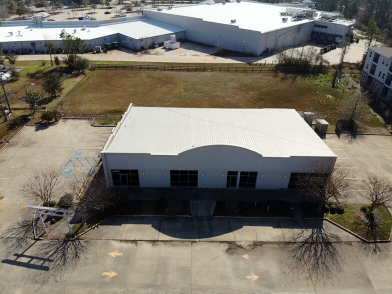 More Photos Of 4420-4422 Highway 22, Mandeville Office For Sale