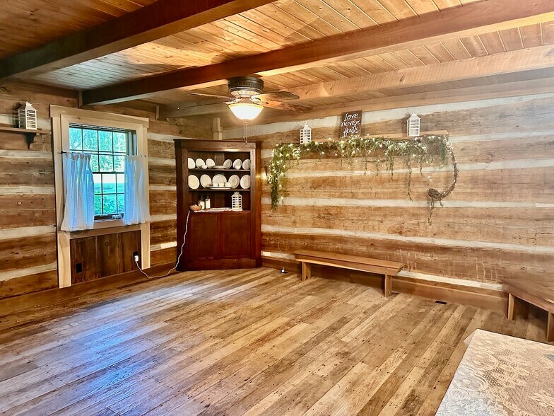 More Photos Of 3011 S Whitney Rd, Selma Winery Vineyard For Sale