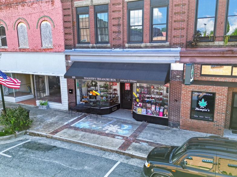 More Photos Of 109 S Raiford St, Selma Storefront For Sale