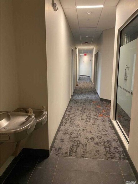 More Photos Of 425 New York, Huntington Apartments For Lease