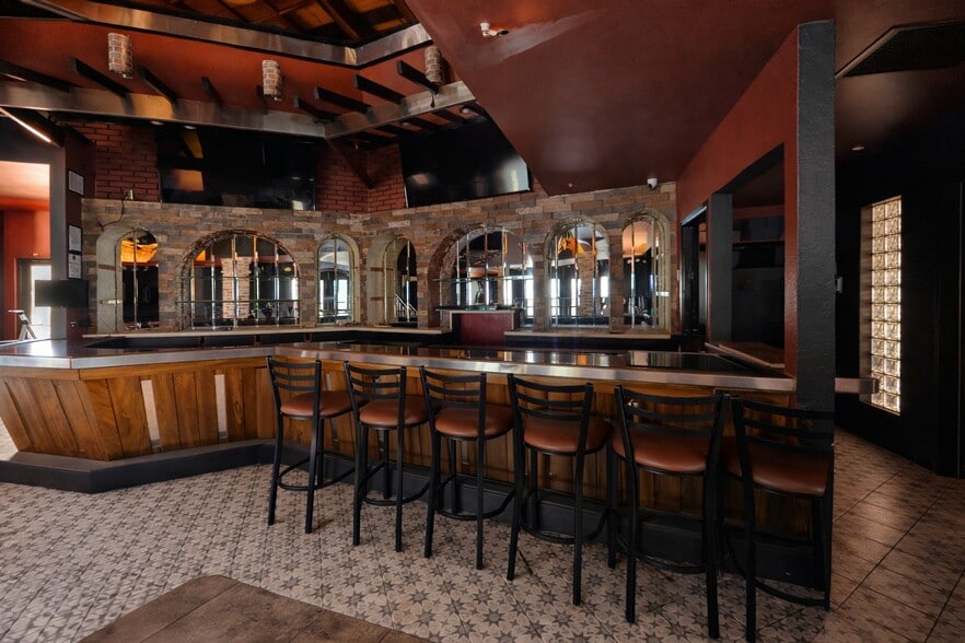 More Photos Of 1510 Bengal Dr, El Paso Storefront Retail Office For Lease