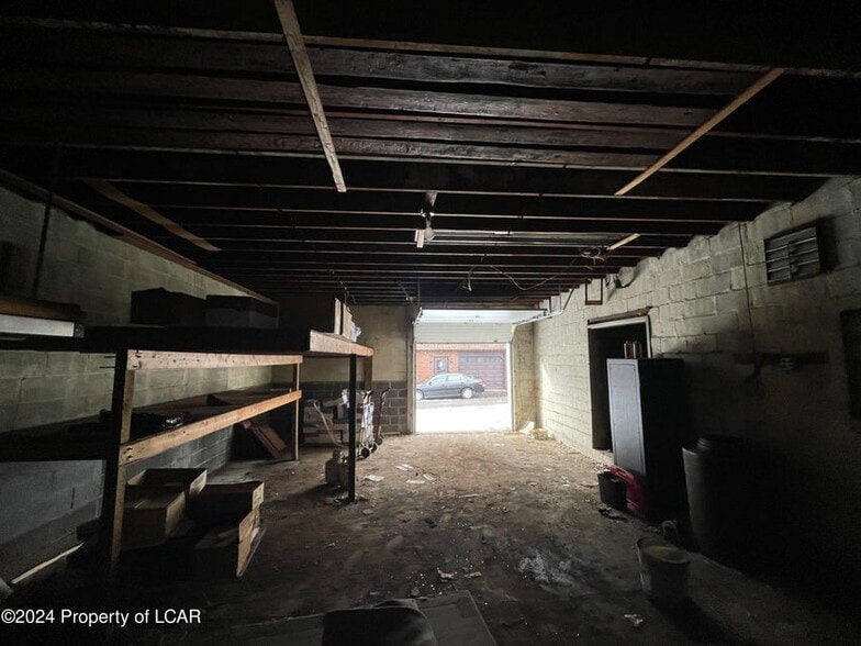 More Photos Of 902 N Locust St, Hazleton Distribution For Sale