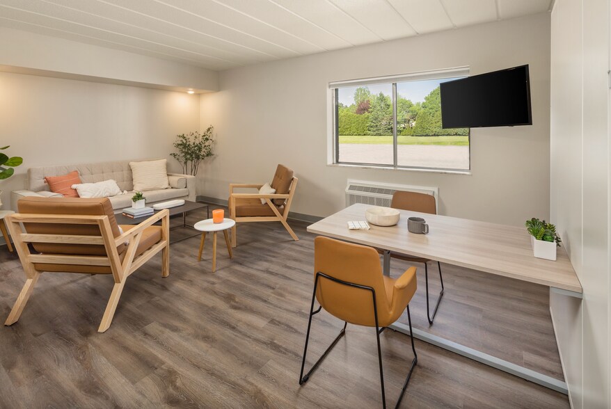 More Photos Of 6001 Alderson St, Schofield Apartments For Sale