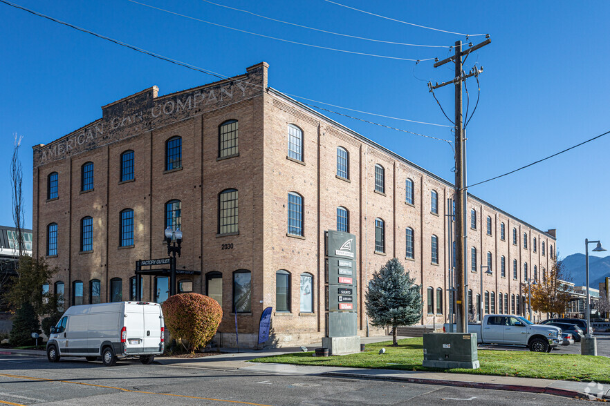 Primary Photo Of 225-251 E 20th St, Ogden Coworking Space