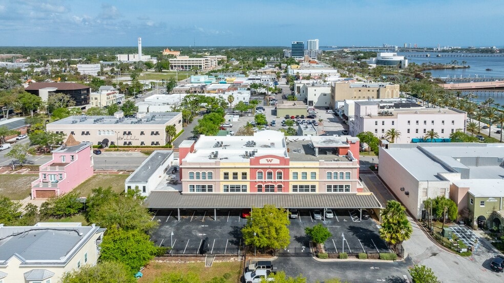 More Photos Of 111 Magnolia Ave, Daytona Beach Office For Sale