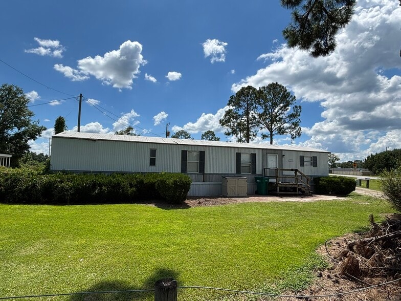 More Photos Of 7322 Highway 122 E, Ray City Manufactured Housing Mobile Home Park For Sale