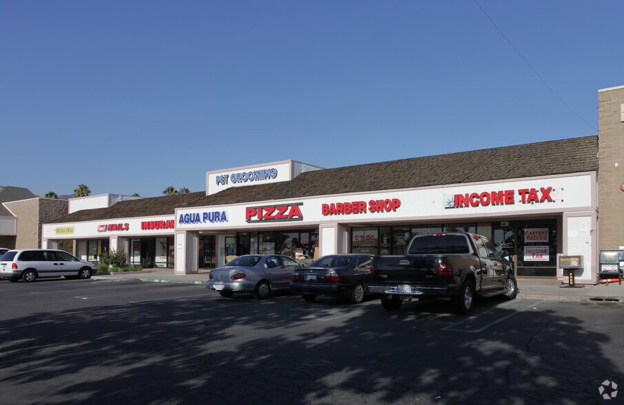 More Photos Of 1451-1469 S San Jacinto Ave, San Jacinto Restaurant For Lease