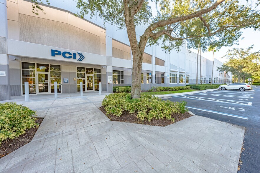 More Photos Of 2965 West Corporate Lakes Blvd, Weston Manufacturing For Lease