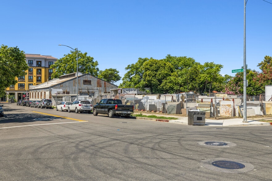 More Photos Of 1194 Lick Ave, San Jose Service For Sale